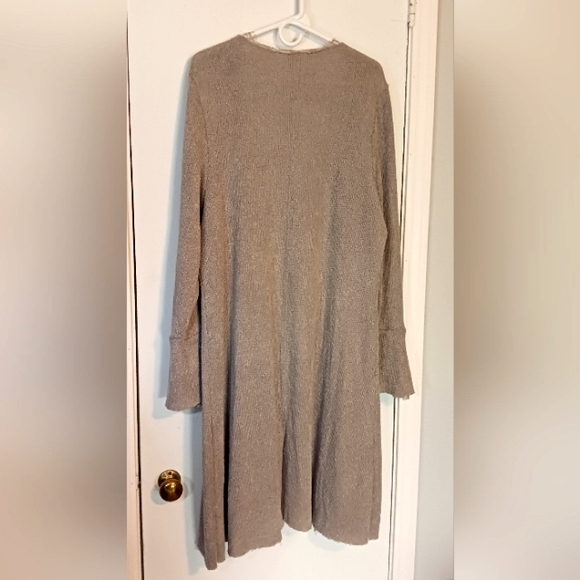 Linda Anderson Plus Size 3/4 Length Lightweight Open Front Sweater - Picture 3 of 12